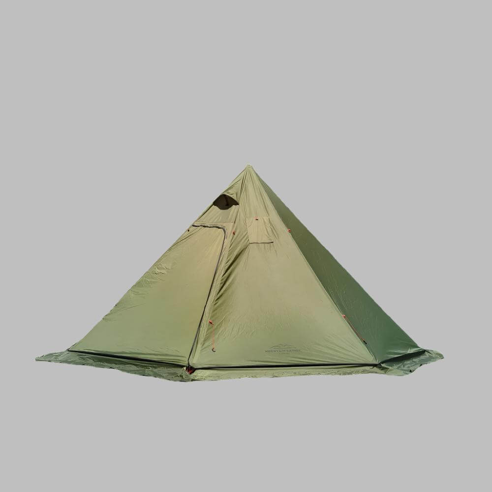 Green winter tent with stove, 7&