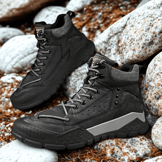 Classic lightweight waterproof hiking shoes, tough and slip-resistant design for comfort and durability.